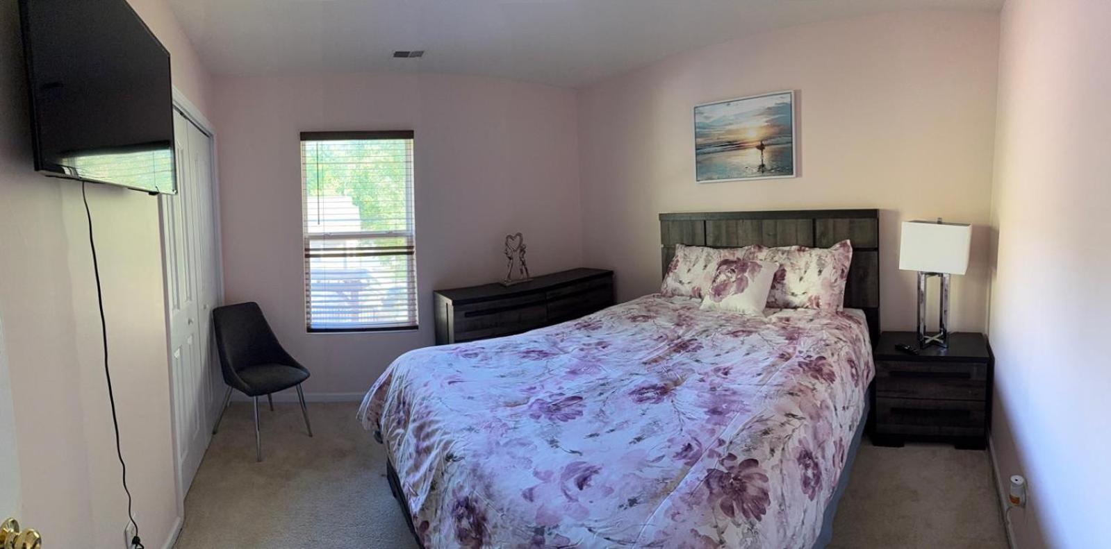 Appartement Private Bed And Bath In Charlotte Extérieur photo
